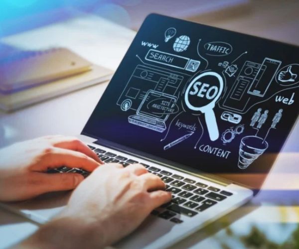 كتابة محتوى متوافق مع السيو
