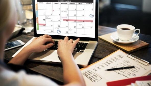 ادارة منصات التواصل الاجتماعي